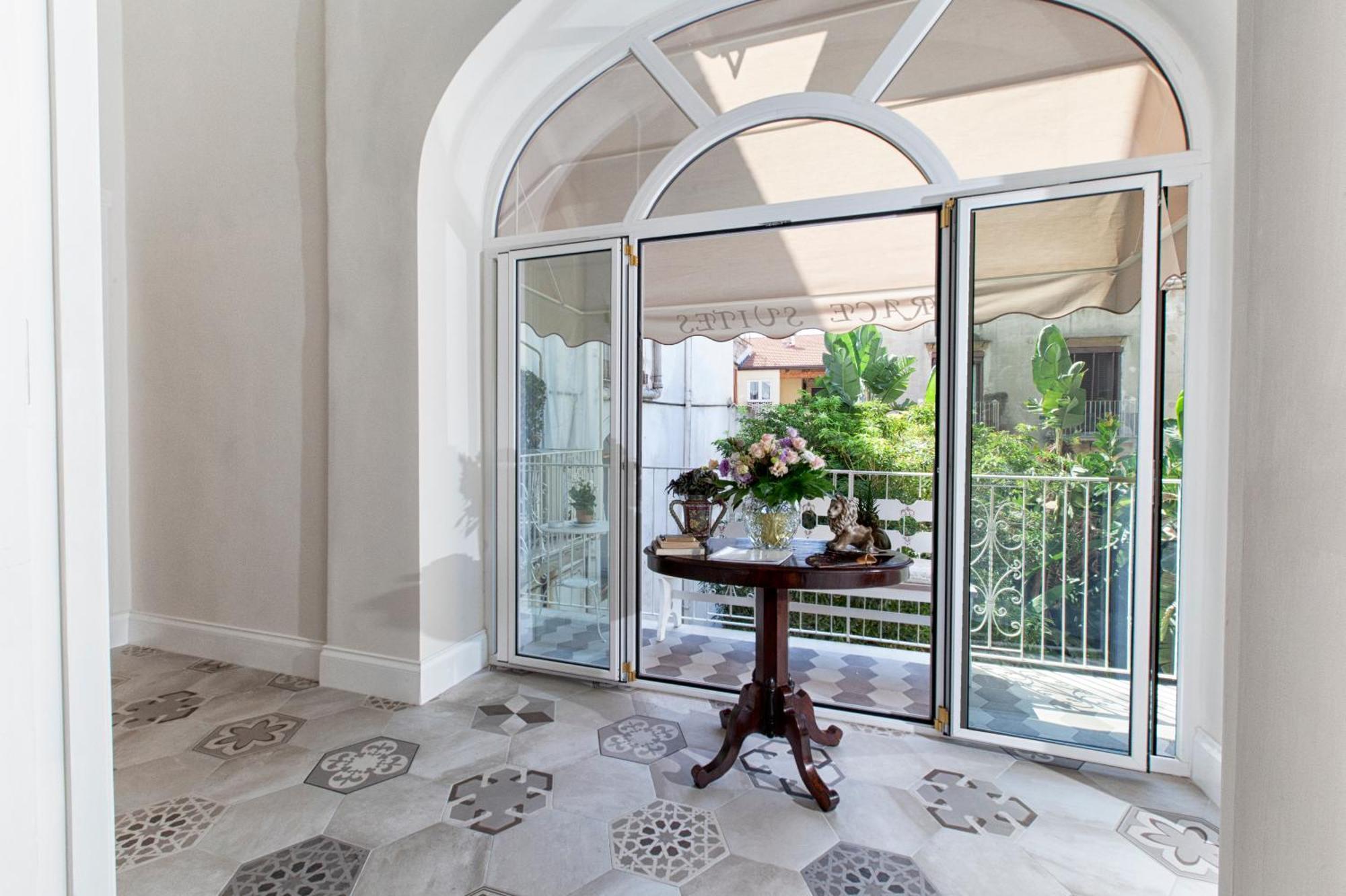 Grace Suites סורנטו מראה חיצוני תמונה